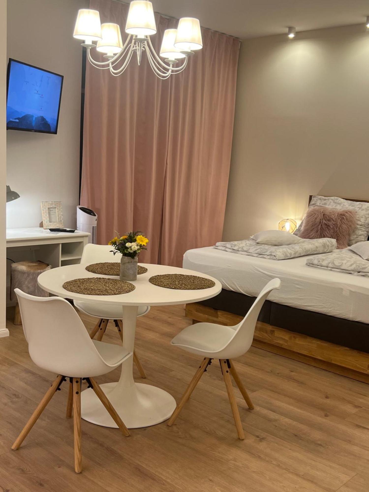 Die "Boho Suite" Im Herzen Von Hartberg I Parking Eksteriør bilde